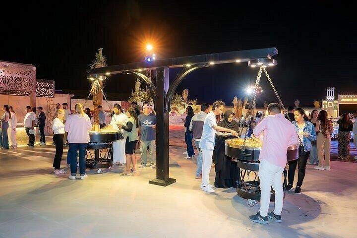 VIP Red Dune Safari mit Live Shows & Grillabend Kamelritt