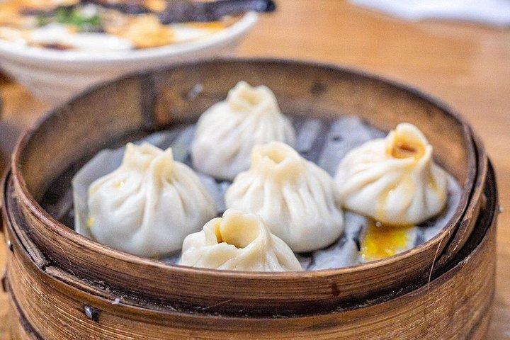 2.5 Hour Shanghai Xiaolongbao Cooking Class Experience