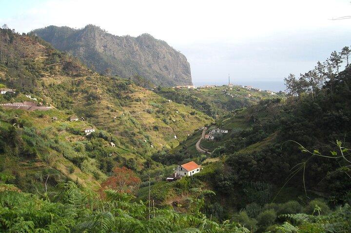 Madeira: Levada Referta - Guidad promenad i Castelejo