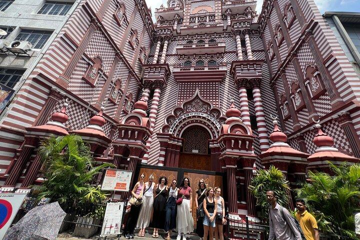 コロンボプライベートトゥクトゥクシティツアー（入場料込み）