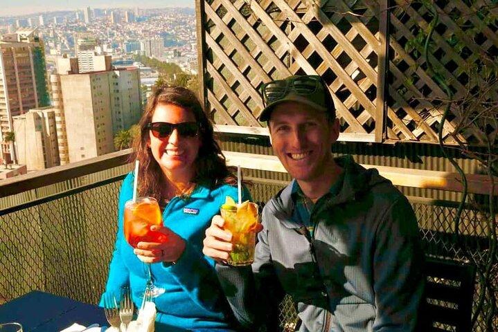 サンティアゴ : バルパライソ州ビーニャ・デル・マール、カサブランカワイン試飲付き
