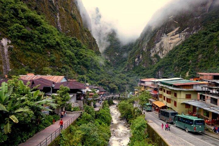 Cusco 4 - Day: Korta Inkaleden, Machu Picchu, Humantay & Rainbow