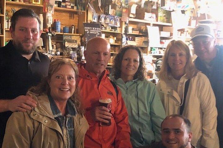 Shared Local Pubs Walking Tour in Dingle Ireland