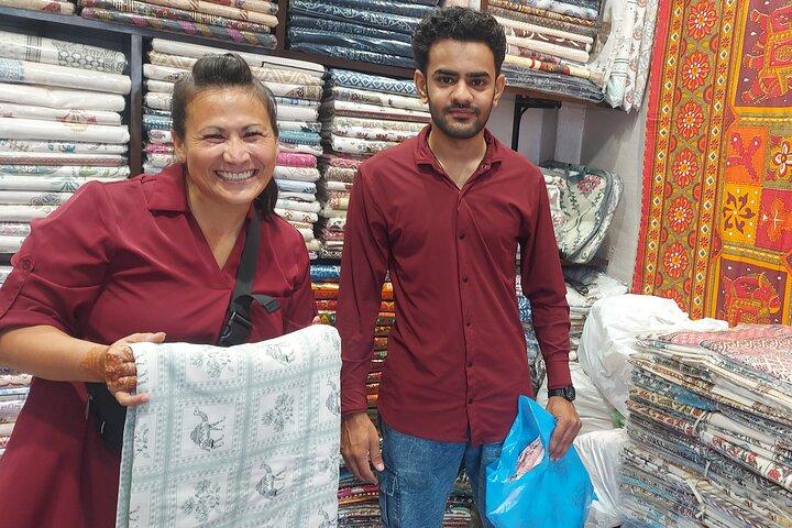 Udaipur Bazaares de compras por Tuk Tuk e faça compras com um Guia Local