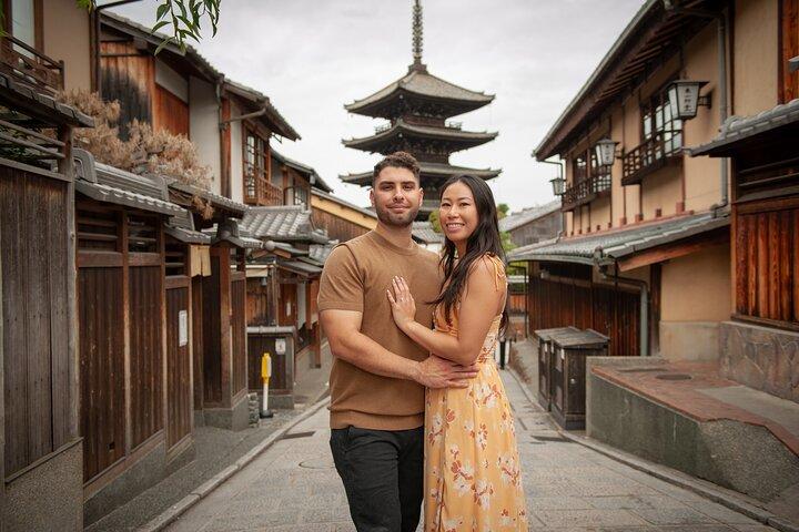 Uma fotografia privada guiada em Beautiful Kyoto por um profissional