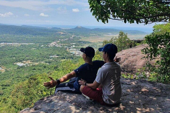 Heldagstur till Phu Quoc Tien Son Dinh