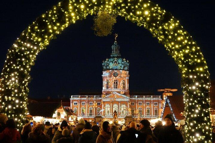 Berlin Christmas Lights Live Tour + Mulled Wine & Gingerbread