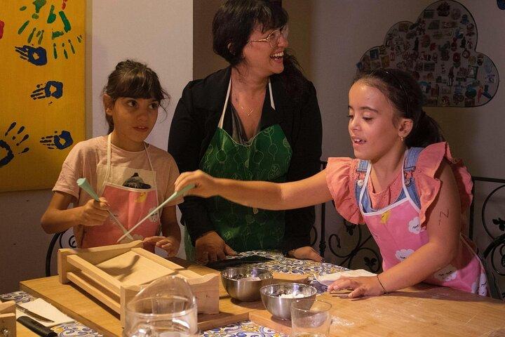 Lezione di cucina di pasta e tiramisù a Roma