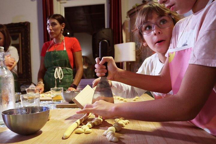 Lezione di cucina di pasta e tiramisù a Roma