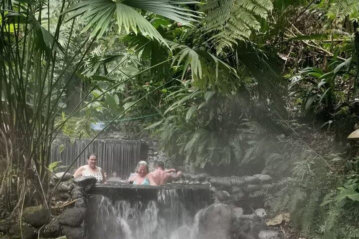 Arenal Volcano & Hot Springs Full-Day Tour from San José