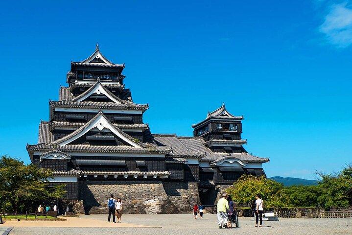 九州阿蘇火山草千里黒川温泉日帰りツアー福岡発