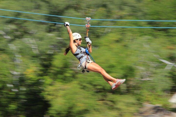 Utomhus Zip Line äventyr i Cabo San Lucas
