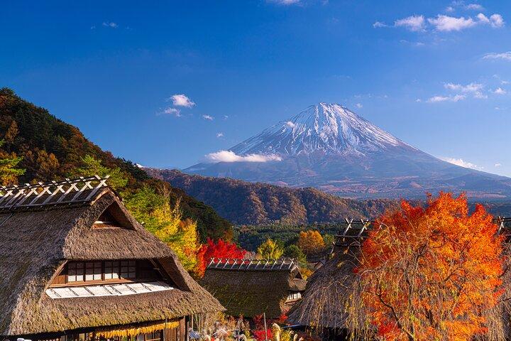 Monte Fuji: folhas de outono e viagem ao Heritage Village