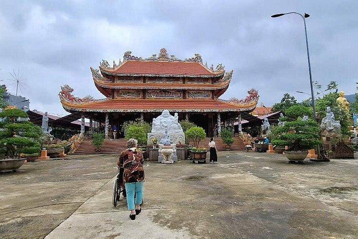 Hoian & Danang: 地元民と過ごす2日間、アイコニックな眺め＆本場の味