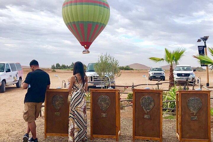 Volo in mongolfiera VIP con il tuo scomparto privato