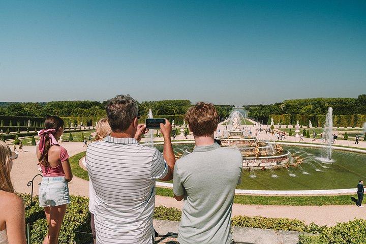 Schloss Versailles und Gärten zu Fuß