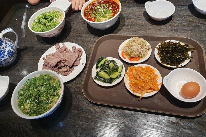 Terracotta Warrior Museum and Noodle Making Class