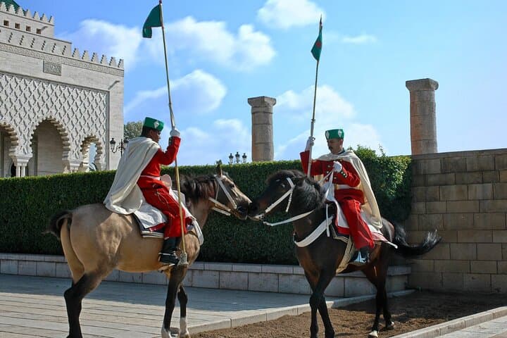 Casablanca to Rabat Private Car Transfer with Hotel Pick Up