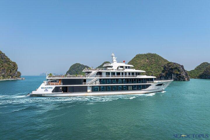 ハノイ発高速バス付きシータコクルーズ日帰り旅行