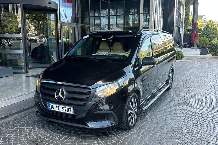Private Istanbul Airport Transfer in Mercedes