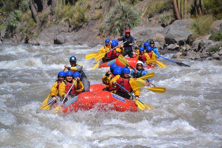Rafting Cajon del Maipo Roundtrip transportation from Santiago