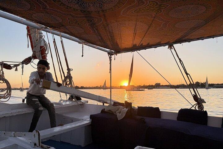 Zonsondergang Felucca Sailing Boat Ride pick-up en H drankjes
