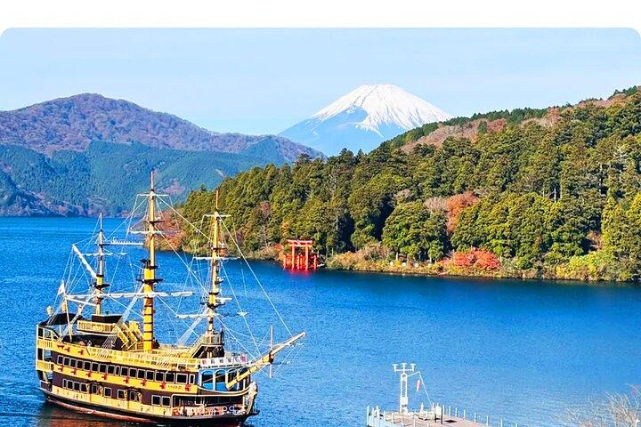 Mt. Fuji & Hakone Tour Lago Ashi, Owakudani & Avventura in funivia