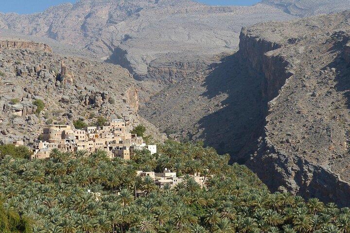 Adventure Wadi Bani Awf & Bilad Labar med valgfri lokal frokost