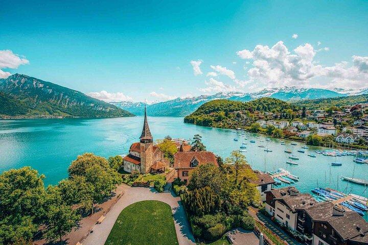 Swiss Travel Pass Accesso illimitato a autobus e barche