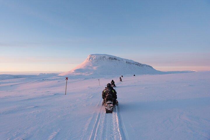Snöskoteräventyr till 3 - Landsgräns