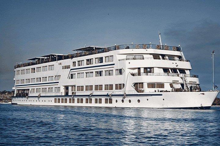 Croisière de 3 nuits sur le Nil d'Assouan à Louxor avec Abu Simbel Visite