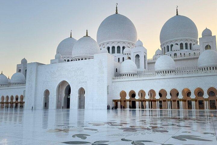 Private Full Day Abu Dhabi city tour