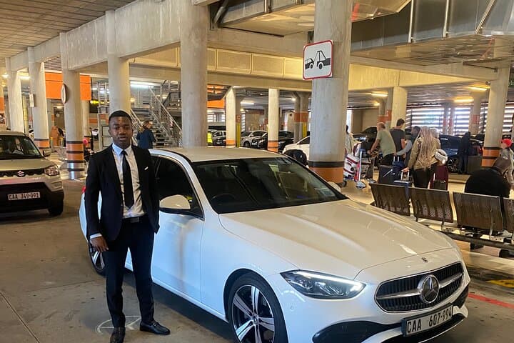 Cape Town Premier Airport Transfer with Meet & Greet