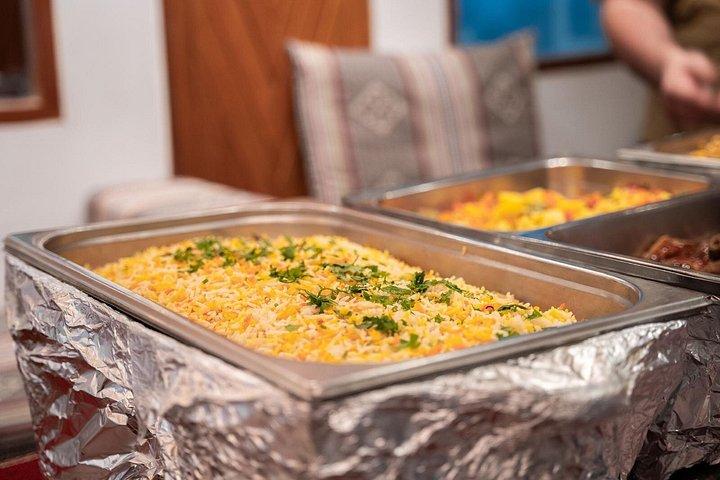 Doha : Dîner traditionnel en croisière avec buffet barbecue et transferts
