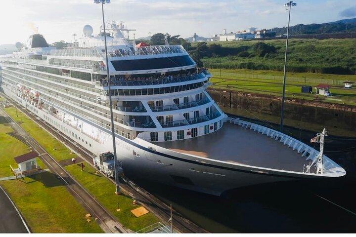 City Tour Privado con boletos Incluidos al Canal y Poin 360°