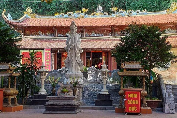 Halong Bay Shore Excursion: Half Day Ha Long City Tour with Guide