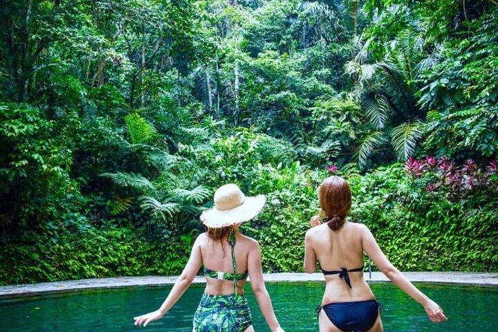 Tour de Escape y Cascada por la Selva Tropical de Manila
