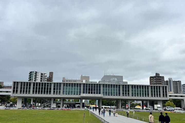 Hiroshima Peace Memorial Park Historical Walking tour