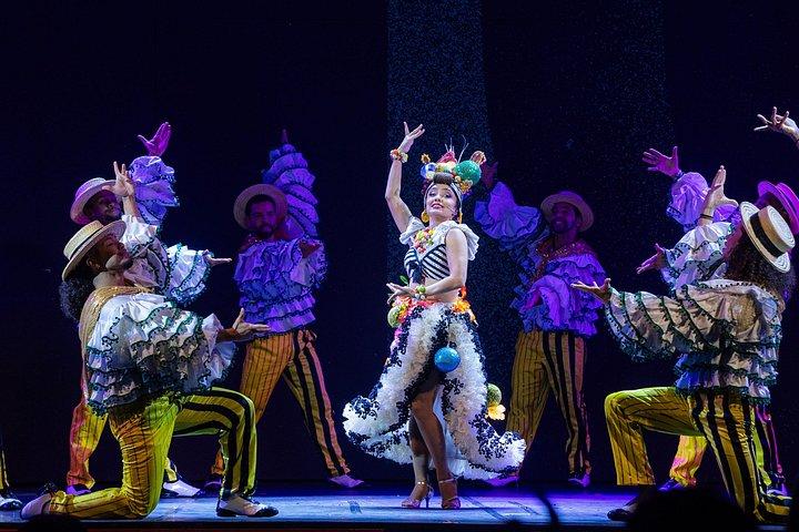 Roxy Dinner Show - Middag & Show