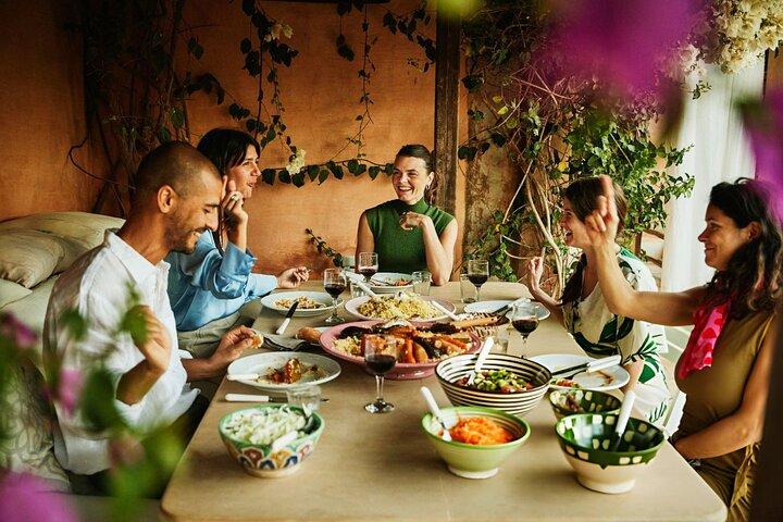 Marrakech Food Tasting Walking Tour mit Abendessen inklusive