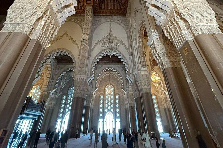 Meknes, Volubilis & Moulay Idriss Small-Group Day Tour from Fes
