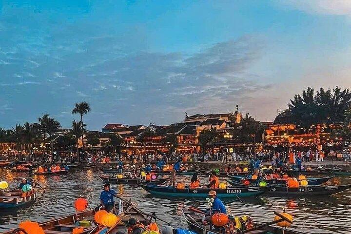 Hoi An Day Trip com Marble Mountain Basket Barco e Lantern