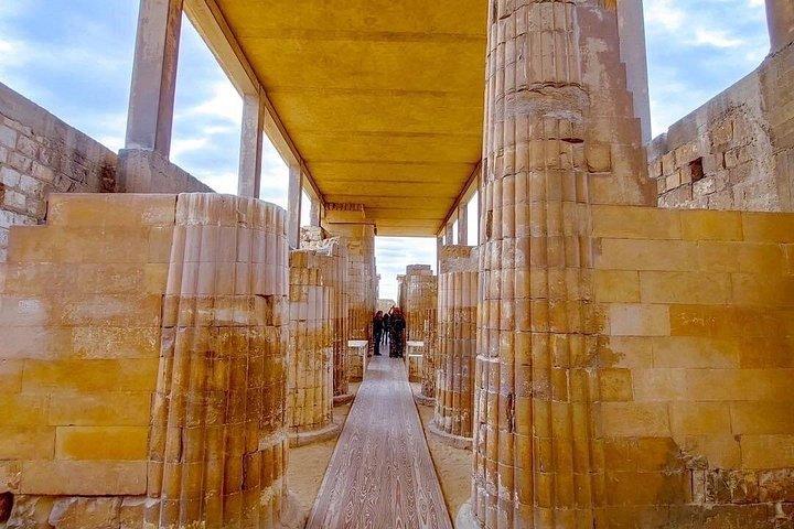 トップVIPギザのピラミッド、アレクサンドリア港からのGEM博物館ツアー