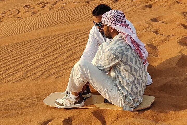 Dubai Desert Escape: Safari Red Dunes, Falcon, Camel & BBQ Dinner