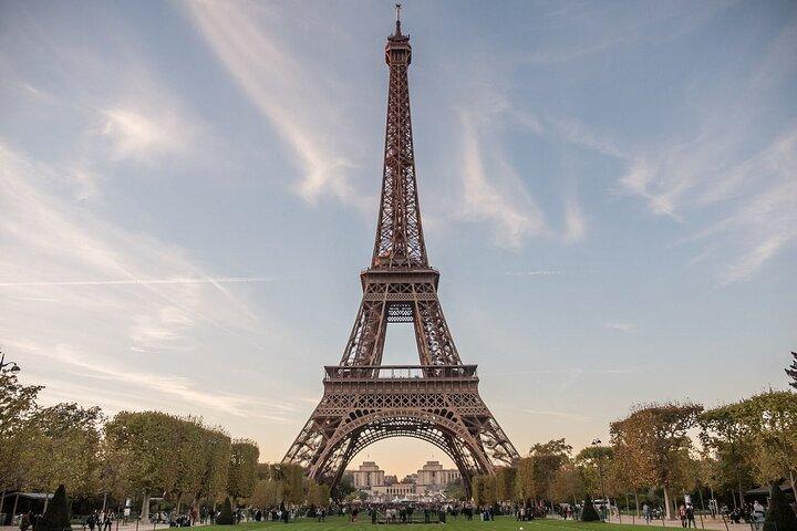 Excursão personalizada: Eiffel Summit Family