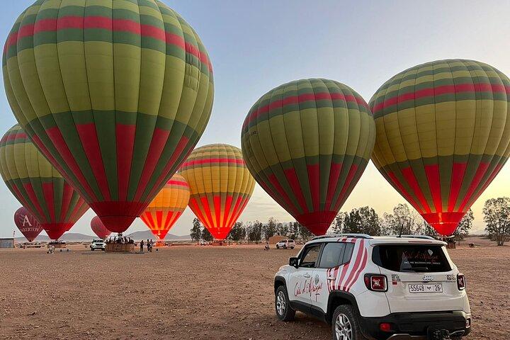 Giro in mongolfiera, trasferimenti, colazione e certificato