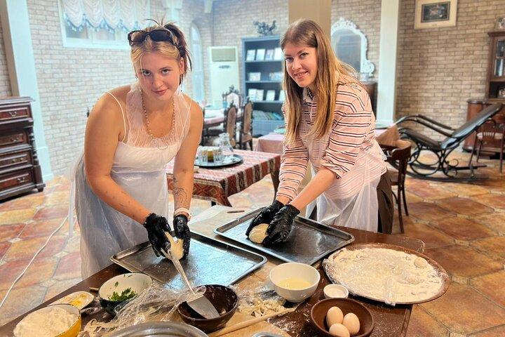 Classe de culinária azerbaijana + passeio pela cidade velha + almoço