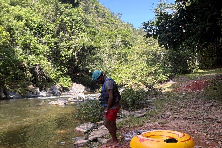 Tour guiado en privado por las cuevas y el zoológico de Belice desde Placencia