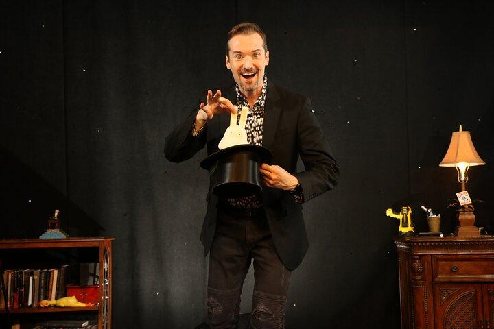The Outta Control Magic Dinner Show in Orlando