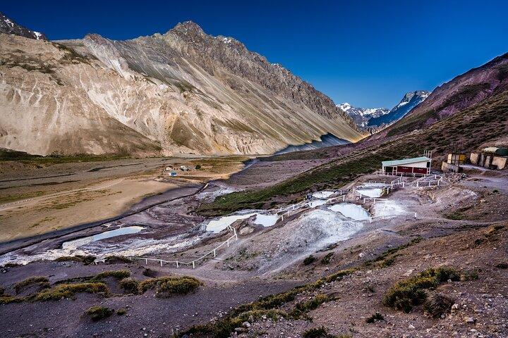 El Yeso Reservoir, Colina Hot Springs und Picknick-Tour ab Santiago